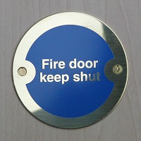 Keep fire door shut